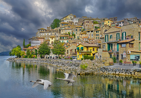 Anguillara Sobazia by Jim Radford