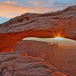  Canyonlands Mesa Arch