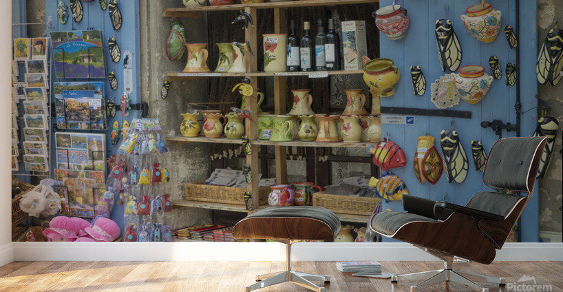 Souvenirs by the Med Wall Murals