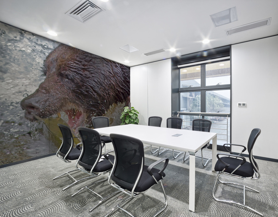 Grizzly bear and dinner Wall Printing