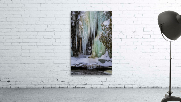 Winter freeze at Lutsen Wall Preview