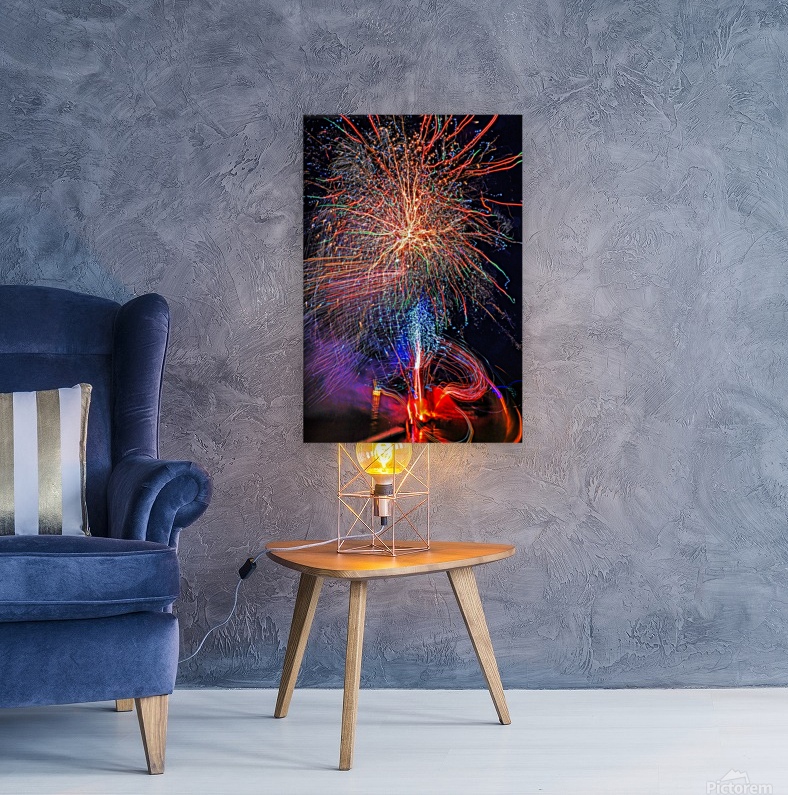 Burst of the Patriotic Reproduction