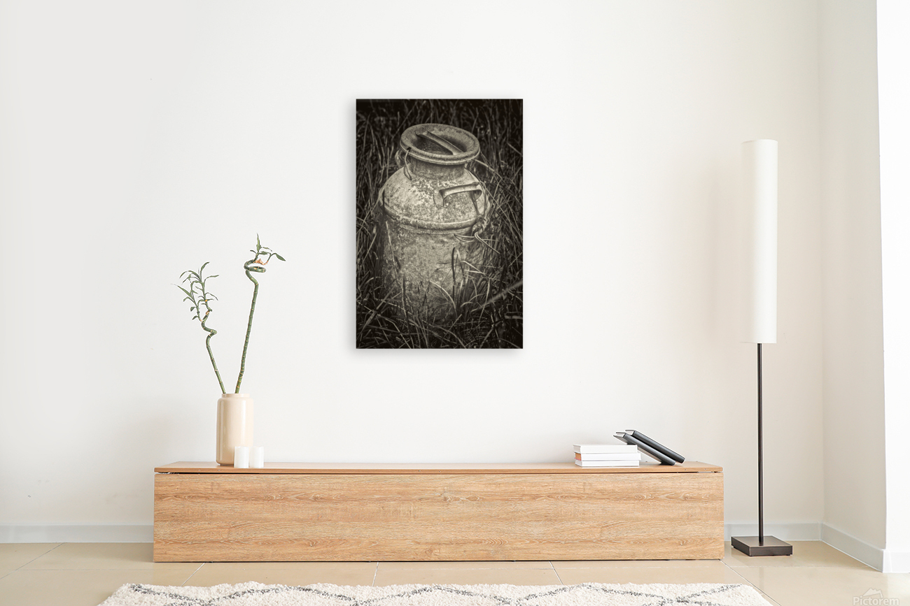 Metal milk can Reproduction